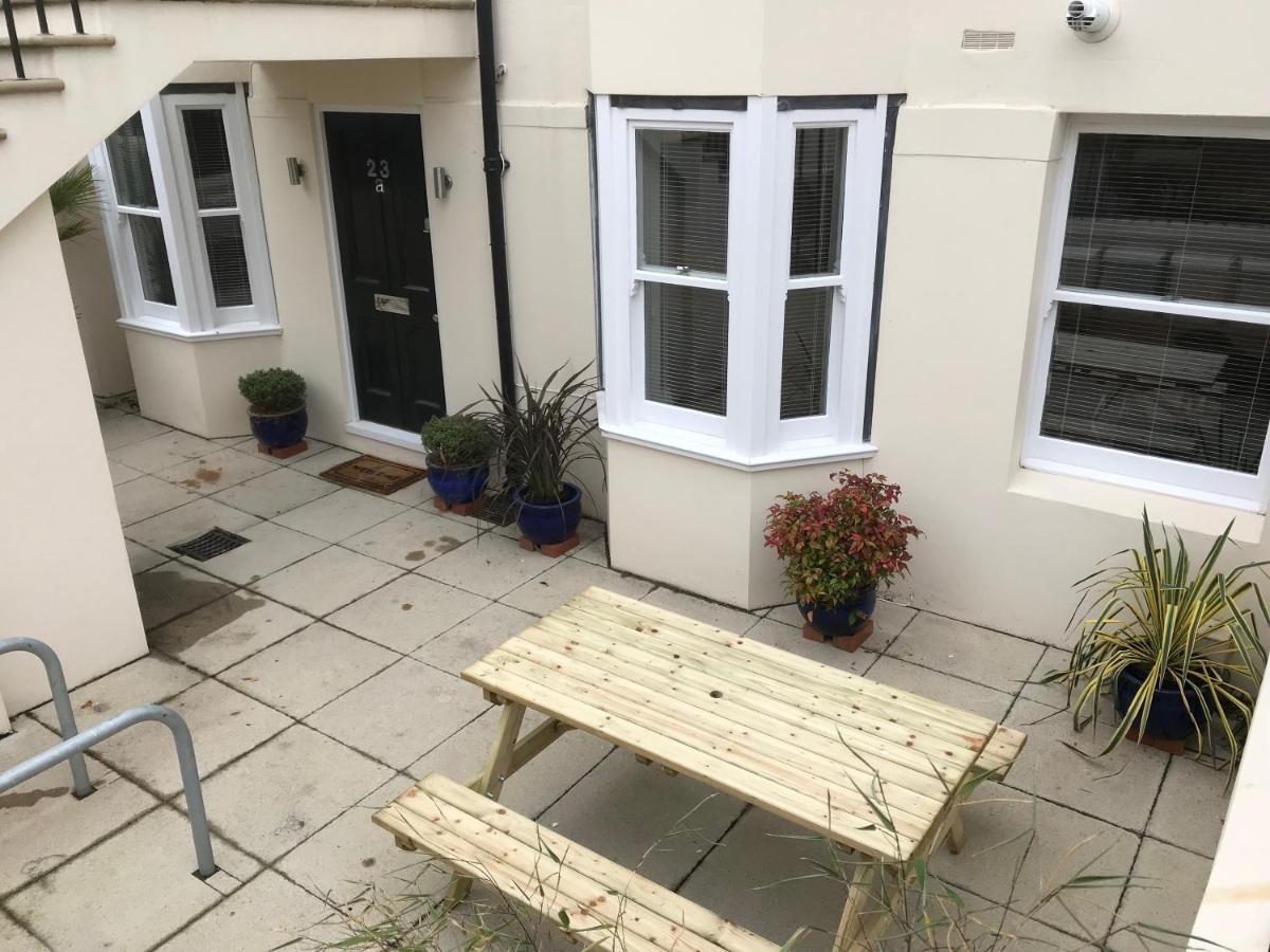 Apartmán Clarence Square Hove Exteriér fotografie