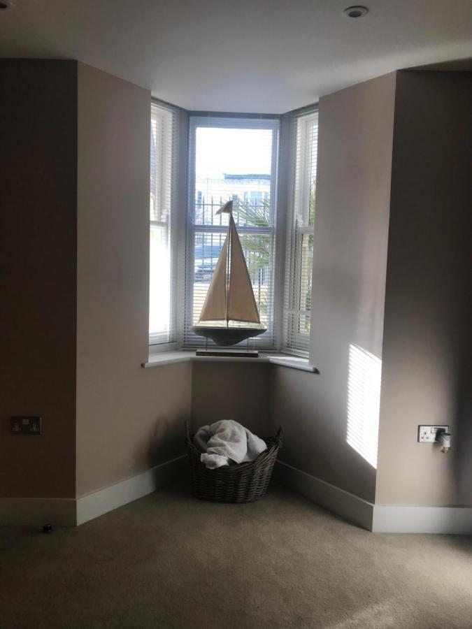 Apartmán Clarence Square Hove Exteriér fotografie
